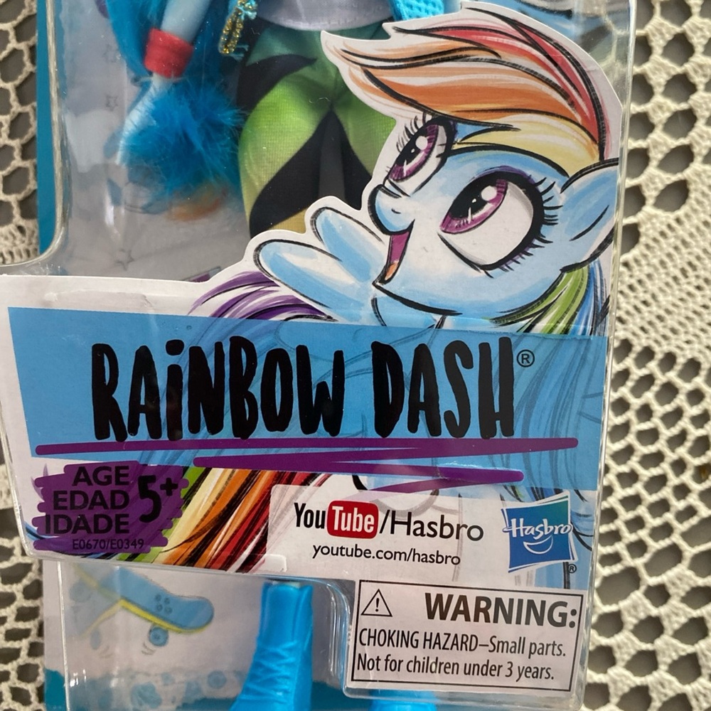 My Little Pony Equestria girls Rainbow Dash classic style doll - Picture 4 of 4